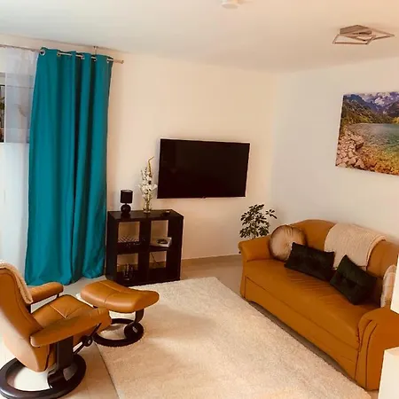 Ferienwohnung-weinstadt Ug Appartamento *